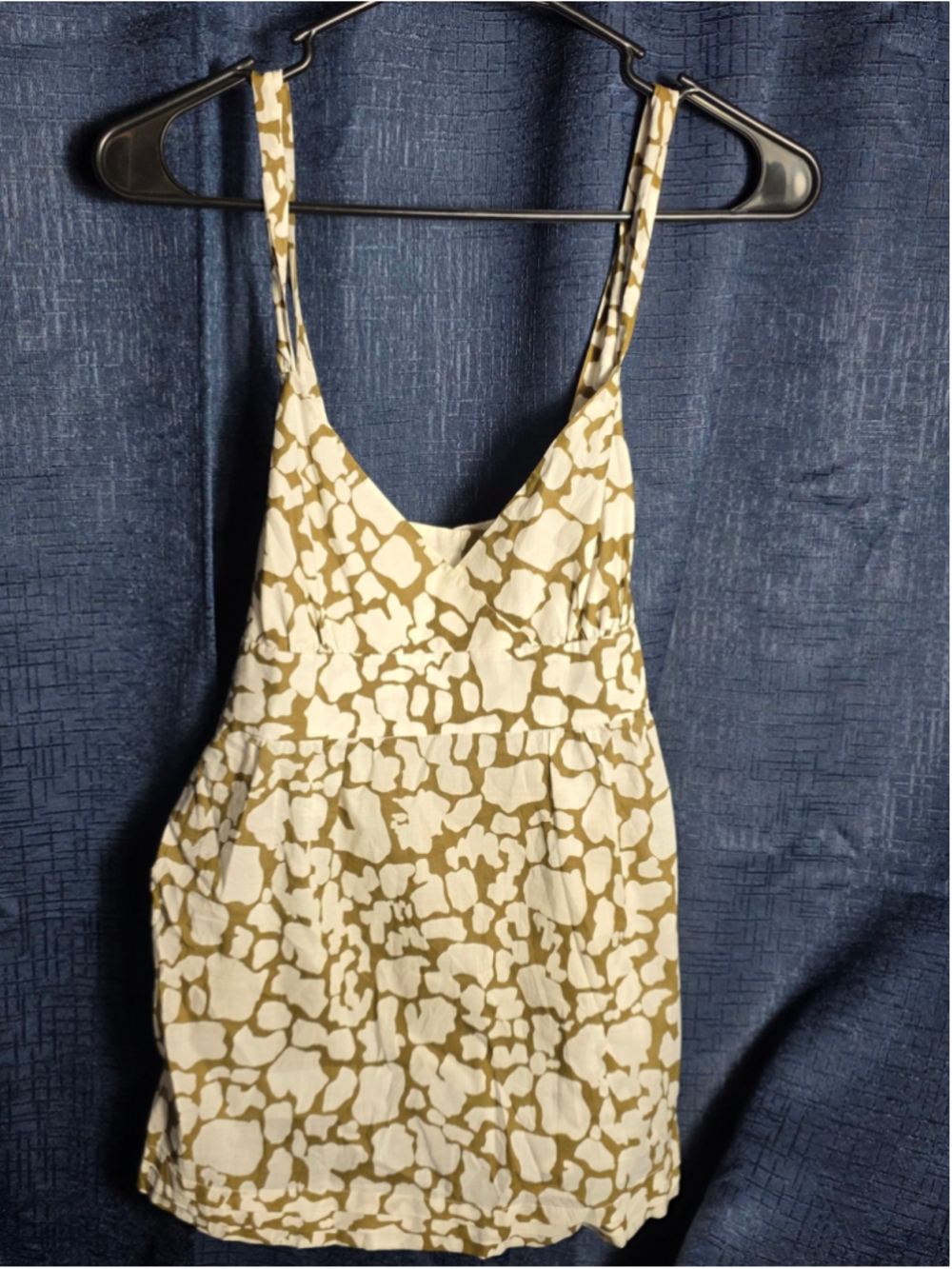 Women's J.Crew tank top Size S White Olive Patterned Cotton boho beach